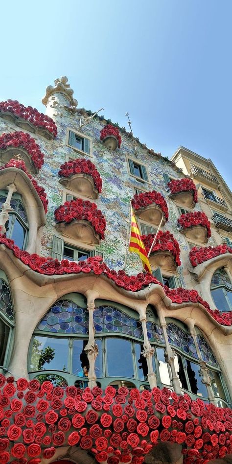 Barcelona Aesthetic, Barcelona Spain Travel, Spain Aesthetic, Antoni Gaudi, Royal Caribbean Cruise, Barcelona Travel, Dream Travel Destinations, Spain And Portugal, Royal Caribbean