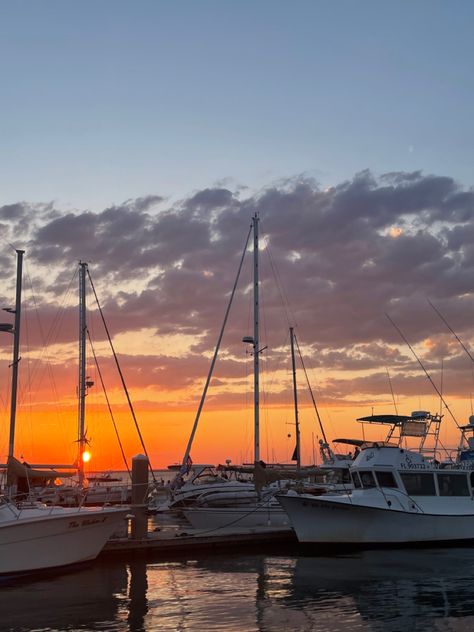 Boat Dock Aesthetic, Dock Aesthetic, Sunset Summer Aesthetic, Beach Dock, Summer Boating, Boat Aesthetic, Boat Sunset, Summer Boats, We Were Liars