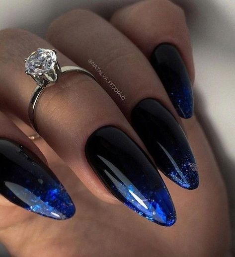 Navy And Purple Nails, Blue And Black Nails, Black And Blue Nails, Blue Prom Nails, Black Ombre Nails, Blue Ombre Nails, Art Content, Dark Blue Nails, Blue Glitter Nails