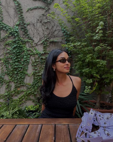 DAY DREAMING ☁️ /// @seemajshah wears 'OUTTA LOVE' in tort #Sunglasses #LeSpecs Le Specs Outta Love, Day Dreaming, Ootd Outfits, Le Specs, Vintage Sunglasses, Size Clothing, Shoes Jewelry, Shopping Outfit, Shoe Jewelry