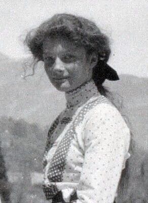 Grand Duchess Tatiana, growing up. Grand Duchess Tatiana, Familia Romanov, Alexei Romanov, Tatiana Nikolaevna, Anastasia Nikolaevna, Romanov Sisters, Nicolas Ii, Grand Duchess Olga, House Of Romanov