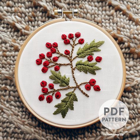 DESCRIPTION Ring in the new winter season with this classic Mistletoe hand embroidery pattern! Get your hoop ready and let's stitch up some holiday magic with this delightful embroidery project! Happy stitching! This listing is for a digital PDF pattern, which includes: ~ Printable pattern scaled to fit 3" to 8" hoops ~ DMC color and stitch suggestions ~ Beginner's Guide to Hand Embroidery with a FREE sample pattern ~ Beginner's Guide available in English, Español, Français and Deutsch ~ Referen Yule Embroidery Pattern, Christmas Flowers Embroidery, Embroidery Holly Leaves, Christmas Flower Embroidery, Classic Embroidery, Blue And White Embroidery, Holly Embroidery Pattern, Mistletoe Embroidery, Free Christmas Embroidery Designs