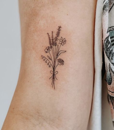 One Line Bouquet Tattoo, Dainty Floral Bouquet Tattoo, Birth Flower Bouquets Tattoos, Danty Tattoos Small Flowers, Four Flower Bouquet Tattoo, Delicate Flower Bouquet Tattoo, Birth Flower Bouquet Tattoo Ankle, Bouquet Ankle Tattoo, Flower Boutique Tattoo