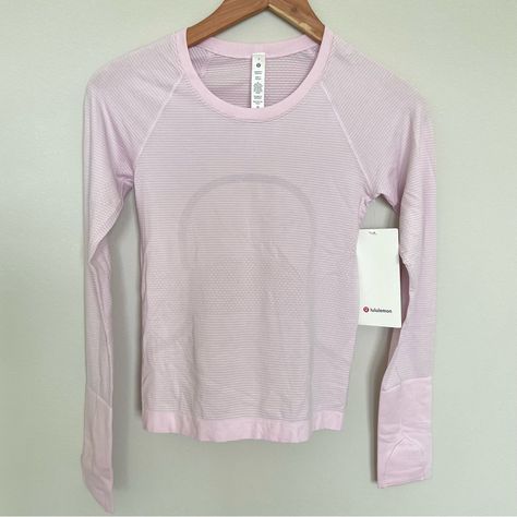 Nwt Lululemon Swiftly Tech Long Sleeve Shirt 2.0 *Race Length Meadowsweet Pink/Meadowsweet Pink Size 2 Lululemon Pink Long Sleeve, Lulu Lemon Long Sleeve Shirt, Pink Lululemon Shirt, Lulu Shirts, Lulu Wishlist, Cute Lululemon Outfits Summer, Lululemon Accessories, Lulu Tops, Cute Lululemon Outfits