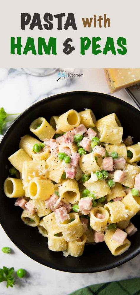 Sweet, salty, and creamy --- that's what you'll get in every delicious serving of Pasta with Ham and Peas. Ready in thirty minutes, so make sure you add it to your collection of quick weeknight dinners! Pasta With Ham And Peas, Ham Peas And Pasta, Pasta With Ham, Ham And Peas, Pea Pasta, Ham Pasta, Pasta With Peas, Skillet Dinners, Pea Recipes