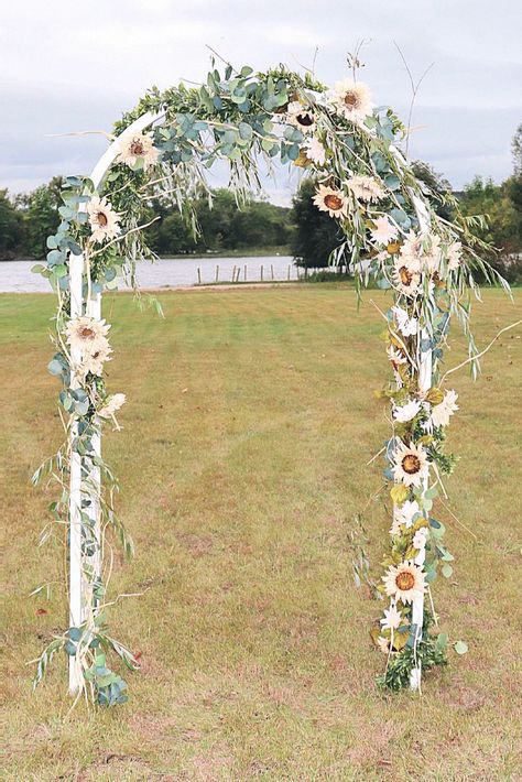 That gorgeous wedding arch looks ideal for your wedding. You’ll love this one for making a statement. Add this to your ceremony ideas. Wedding Arches, A Moment To Remember, Wedding Arbour, Ceremony Ideas, Ceremony Arch, Future Bride, Ideal Wedding, So Much Love, Wedding Arch