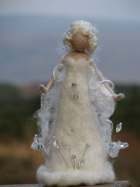 Needle felted waldorf inspired snow queen, ready to ship Tree Topper Angel, Needle Felted Fairy, Felted Fairy, Felted Christmas, Felt Angel, Fairy Christmas, Angel Christmas Tree Topper, Needle Felted Christmas, Bendy Doll