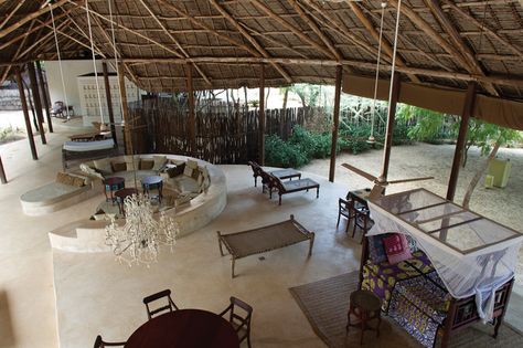 located on the island of lamu, in kenya, urko sanchez architects has designed and realized the ‘red pepper house,’ a sinuous structure closely linked with its forested context. Farm Resort Ideas, Urko Sanchez, Farm Resort, Resort Ideas, Man Cave Design, Small Apartment Building, African House, Interior Minimalista, Stone Masonry