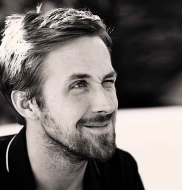 Top 25 Pictures Of Ryan Gosling's Beard Beard Styles For Teenagers, Ryan Gosling Beard, Patchy Beard Styles, Medium Beard Styles, Beard Ideas, Grooming Hacks, Patchy Beard, Beard Styles Short, Best Beard Styles