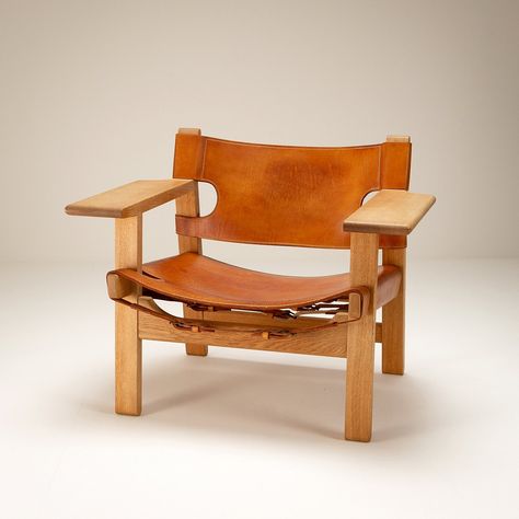 Listed on VNTG.com: BM2226 Spanish Chair by Børge Mogensen, Denmark 1960s | #vntg #vintage Spanish Chair, Danish Armchair, Safari Chair, Oak Armchair, Borge Mogensen, Leather Armchair, Danish Modern, Denmark, Vintage Designs