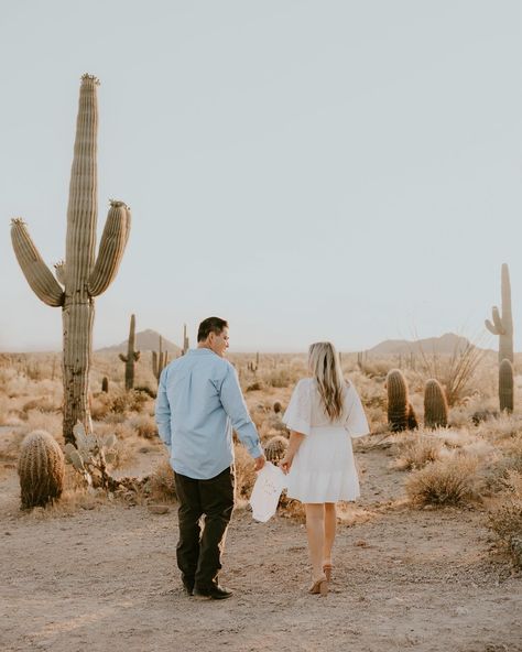 Eeek something about pregnancy announcement photos just makes me so so happy! Here’s a few of my favorites from Jessica and Zach’s from a few months back! #arizonaphotographer #mesaphotographer #phoenixphotographer #scottsdalephotographer #pregnancyannouncement #babyannouncement #desertcouple #azphotographer #azcouplesphotographer #arizonacouplesphotographer Desert Pregnancy Announcement, Pregnancy Announcement Photoshoot, About Pregnancy, Announcement Photos, Pregnancy Announcement Photos, Model Call, Arizona Photographer, Baby Reveal, Baby Ideas