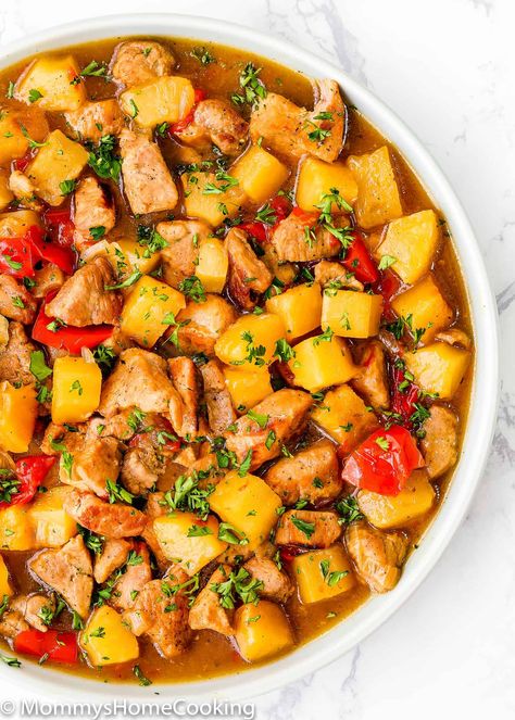 Instant Pot Hawaiian Pineapple Pork Hawaiian Pineapple Pork, Pork Stew Meat, Hawaiian Pork, Dinner Pork, Hawaiian Recipes, Pineapple Pork, Pork Stew, Eggless Recipes, Crowd Pleasing Recipes