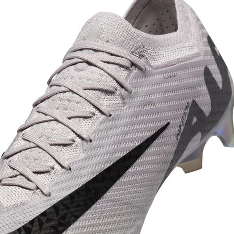 Nike Mercurial Vapor 15, Best Soccer Shoes, Nike Soccer Shoes, Nike Football Boots, Studded Accessories, Football Shop, New York Red Bulls, Football Socks, Nike Soccer