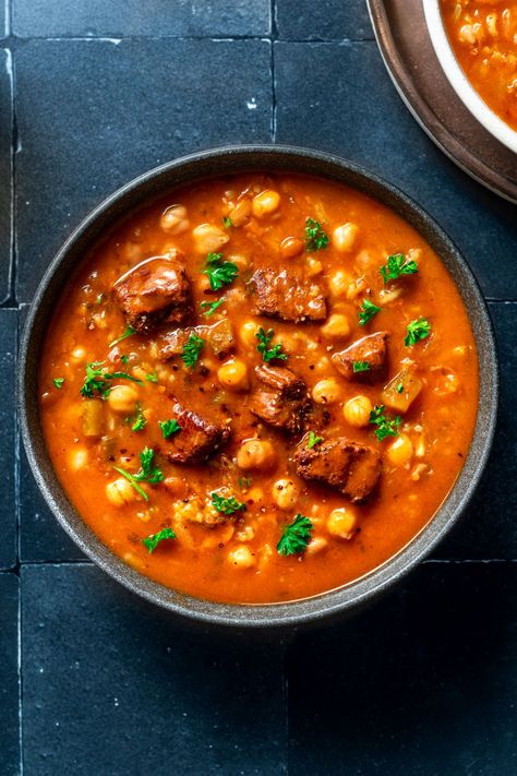 Moroccan Harira Soup, Lentil And Chickpea Soup, Lentil And Chickpea, Moroccan Chickpea Soup, Harira Soup, Moroccan Soup, Tomato Lentil Soup, Fast Meals, Moroccan Dishes