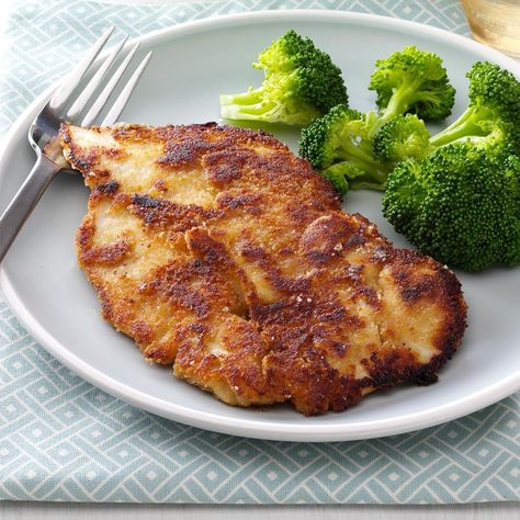 Honey-Mustard Breaded Chicken Pork Cutlet Recipes, Waukegan Illinois, Parmesan Crusted Pork Chops, Breaded Chicken Recipes, Dinner Favorites, Cutlets Recipes, Yummy Meals, Honey Mustard Chicken, Pork Cutlets