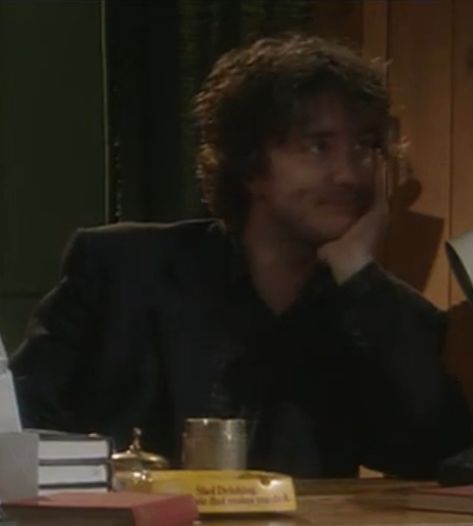 Bernard Black Dylan Moran, Bernard Black, Dylan Moran, He Needs Me, Film Student, Funny Man, Books Series, Black Books, Beauty Standards