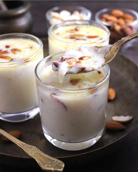 Makhana Kheer, Malai Recipe, Diwali Sweets Recipe, Tender Coconut, Diwali Snacks, Kheer Recipe, Clean Eating Lunch And Dinner Recipes, Indian Street Food Recipes, Diwali Food