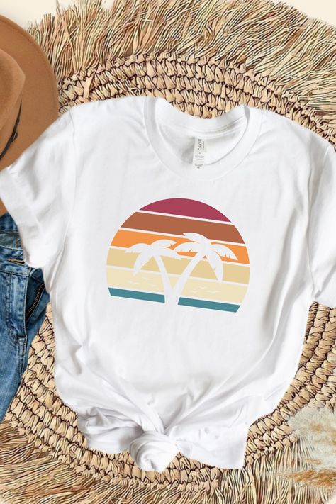 Unisex Retro Tropical Sunset T-Shirt w/ Vintage Palm Trees - Summer Nature Tee Retro Sunset Tshirt, Retro Tropical, Nature Tees, Tropical Sunset, Retro Sunset, Summer Nature, Retro Summer, St George, Tshirt Design