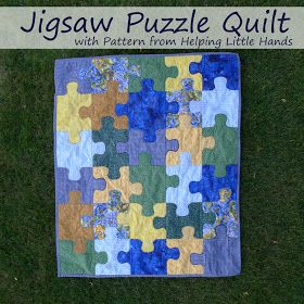 Pieces by Polly: Jigsaw Puzzle Baby Quilt (Free Pattern Included) Quilt Free Pattern, Quick Quilts, Puzzle Quilt, Quilted Projects, Kids Quilts, Quilting Designs Patterns, Quilt Modernen, String Quilts, Patchwork Baby