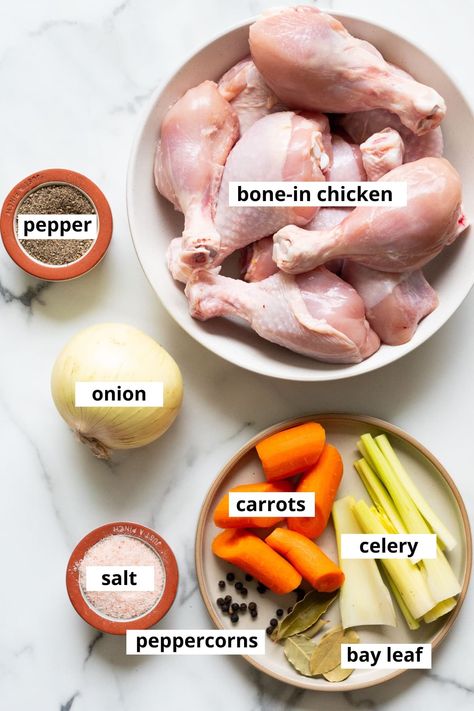 How To Make Chicken Broth, Instant Pot Chicken Broth, Making Chicken Broth, Recovery Recipes, Bone Broth Recipes, Chicken Bone Broth Recipe, Homemade Chicken Broth, Make Chicken Broth, Chicken Broth Recipes