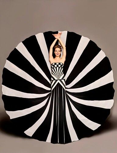 B Arte Jazz, Mode Prints, Night Circus, Glamour Dress, Foto Art, Black N White, Op Art, White Fashion, Couture Fashion