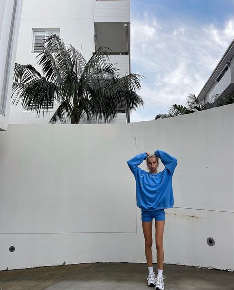 @abbeysteaness Loungewear, comfy outfits, blue jumper, bike shorts 💙💙 Blue Bike, Blue Jumper, Bike Shorts, Comfy Outfits, Lookbook, Jumper, Lounge Wear, Bike, Wardrobe