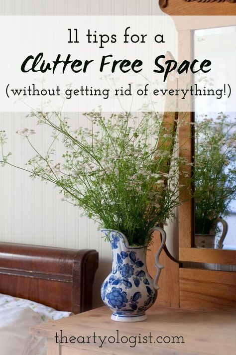 A blue and white ceramic pitcher with a large airy bouquet of parsley with white flowers sitting on top of a vintage wooden dresser in front of a beadboard wall. Decluttering Home, Love Stuff, Clutter Free Home, Free Space, Clutter Free, Declutter, My Favourite, Home Decor Decals, I Love