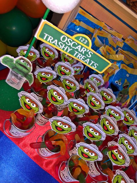 Sesame Street Treats Table, Cowboy Elmo Birthday Party, Elmo Snack Ideas, Elmo Party Treats, Elmo Third Birthday, Sesame Street Snack Table, 2nd Birthday Elmo Theme, Elmo’s World Birthday Party Boy, Sesame Street Candy Table