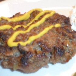 Garlic Dill Burgers Allrecipes.com Dill Burgers, Low Carb Meatloaf, Grill Time, Canned Dog Food, Dill Pickles, Traditional Family, Drying Dill, Supper Recipes, Beef Burgers