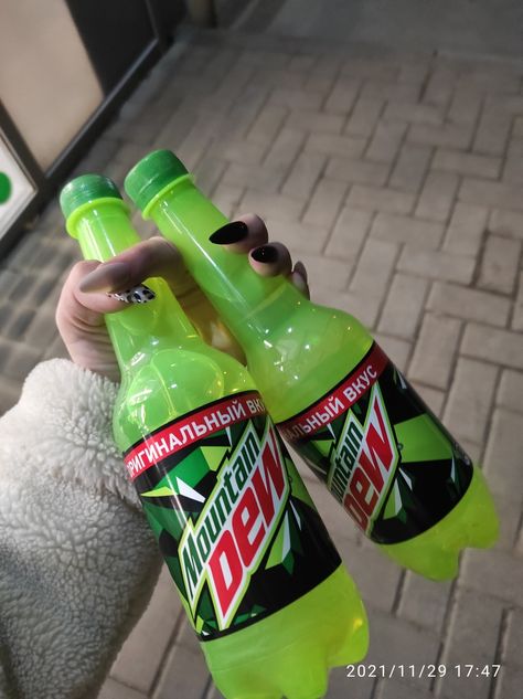 Mountain Dew Aesthetic, Mnt Dew, Japan Theme, Mtn Dew, Pink Car Accessories, Notes Aesthetic, Mexican Food Recipes Easy, Pink Car, Mountain Dew