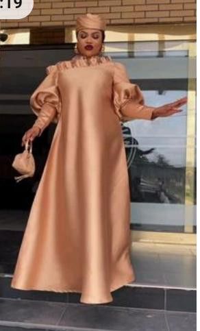 Long Gown Styles, Jumpsuit Styles, Boubou Styles For Women, Lace Long Gown, Bubu Gown Styles, Beautiful Ankara Styles, Fancy Short Dresses, Stylish Naija, Fashion Show Dresses