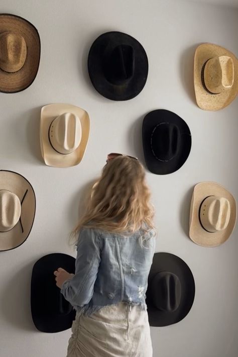 Cowboy hat wall, display cowboy hats, wall decor. Cowboy Interior Design, Kylie Interiors, Cowboy Hat Decor, Cowboy Hat Wall, 2023 Interior Design, Office Transformation, Hat Wall, Hat Decoration, Interior Design Rustic