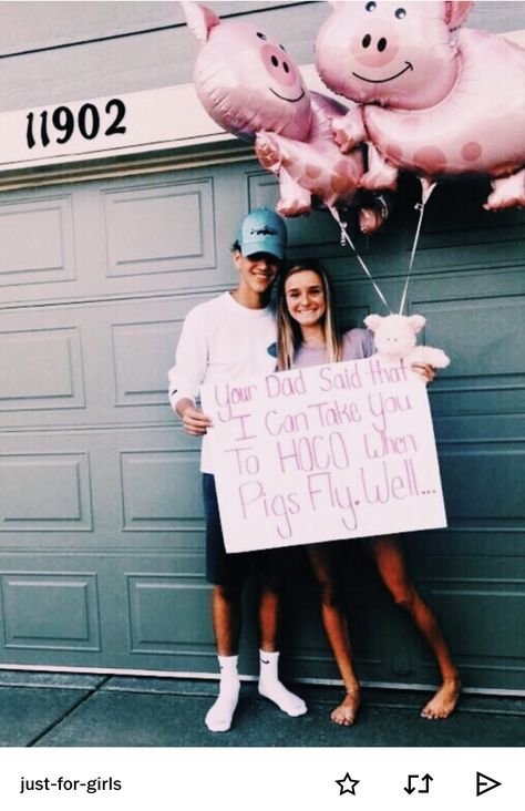 Cute Promposal, Asking To Homecoming, Creative Prom Proposal Ideas, Cute Hoco Proposals, Prom Invites, Cute Promposals, Funny Prom, Prom Posters, Cute Homecoming Proposals