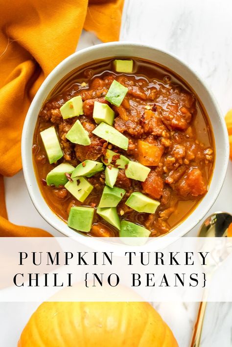 No bean pumpkin turkey chili is a healthy and hearty meal you'll keep coming back to all fall long! It's easy to make in one pot or the slow cooker and is delicious with avocado on top! #chili #pumpkin #pumpkichili #paleochili #paleorecipe #turkey #nobean #slowcooker #onceuponapumpkin Pumpkin Chili No Beans, Chili Pumpkin, Pumpkin Turkey Chili, Chili No Beans, Turkey Pumpkin Chili, Butternut Recipes, Pumpkin Chili Recipe, Life Made Simple, Recipe Slow Cooker