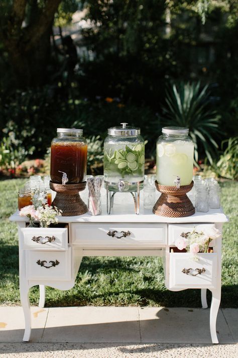 Beverage Wedding Station, Outdoor Wedding Beverage Station, Wedding Beverage Stations Rustic, Backyard Drink Station, Vintage Bar Wedding, Wedding Beverage Stations, Wedding Drinks Station, Wedding Drink Station Ideas, Classy Outdoor Wedding