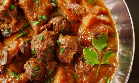 Venison sausage meatball hunters stew Leftover Sausage Recipes, Leftover Sausage, Hunters Stew, Venison Sausage, Meatball Stew, Sausage Stew, Sausage Meatballs, Sausage Bake, Tortilla Recipe