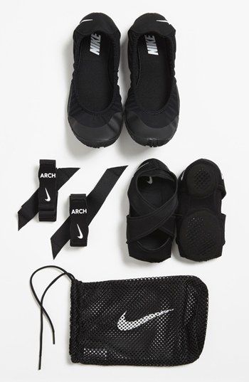 Nike Studio Wrap, Shoe Women, Womens Training Shoes, Fitness Gear, Yoga Training, Fitness Studio, Training Shoes, Sport Wear, Workout Gear