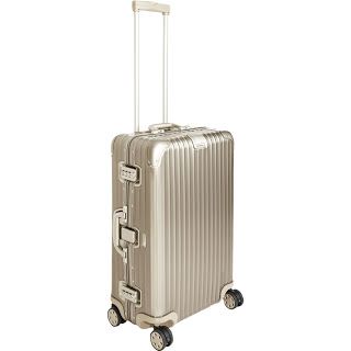 Rimowa Topas Titanium - Cabin Multiwheel IATA Rimowa Topas, Stylish Luggage, Birthday Wishlist, Day Bag, The Last Time, Travel Gear, Travel Style, Cabin, Mens Outfits