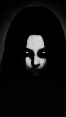 Sinister Smile, Shadowy Figures, Creepy Satanic Pictures, Pontianak Ghosts, Scary Black And White Photos, Demon Woman Photography, Horror Wallpapers Hd, Black And White Horror Photography, Scary Satanic Photos