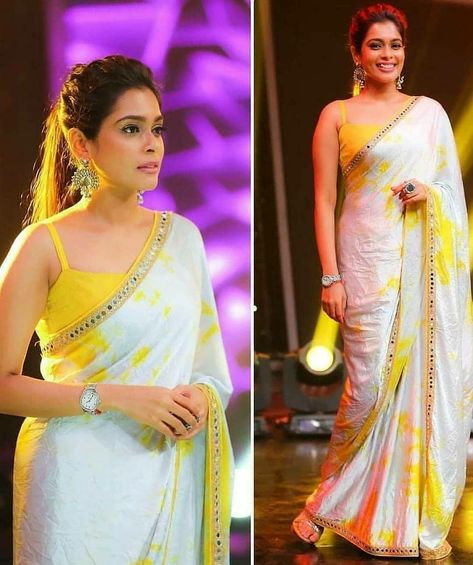 White & yellow georget saree White Saree Blouse, Haldi Dress, Mirror Border, Shibori Sarees, Haldi Outfits, Haldi Outfit, Simple Saree Designs, White Saree, Yellow Saree