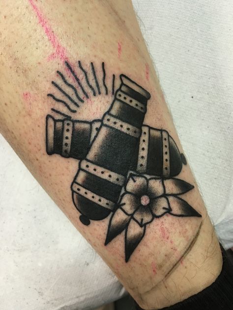 Crossed Cannons Tattoo Navy, Traditional Cannon Tattoo, Crossed Cannons Tattoo, Traditional Navy Tattoo, Canon Tattoo, Cannon Tattoo, Naval Tattoos, Leg Tats, Navy Tattoos