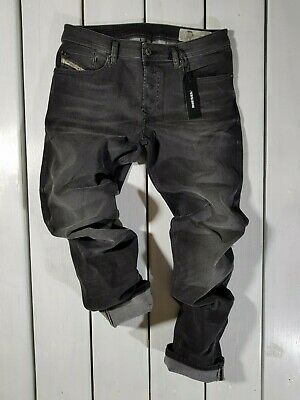 Diesel Jeans Mens, Mens Hats Fashion, Grey Christmas, Khaki Jeans, Bleached Denim, Diesel Men, Diesel Jeans, Light Blue Jeans, Black Denim Jeans