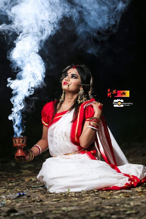 Durga Pooja Look, Bengoli Photoshoot Pose, Navaratri Photoshoot, Bengoli Pose, Durga Photoshoot, Agomoni Shoot, Navratri Photography, Durga Pooja, Meldi Ma Hd Photo