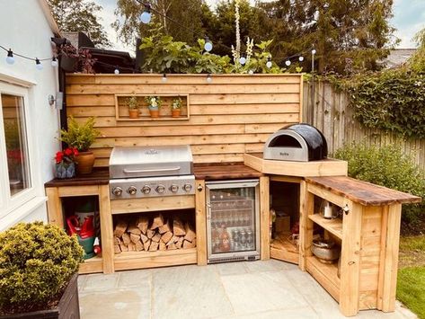 Outdoor Bbq Area, Outdoor Grill Station, Outdoor Barbeque, Outdoor Kitchen Decor, Diy Patio Decor, Outdoor Kitchen Plans, Build Outdoor Kitchen, Outdoor Bbq Kitchen, Backyard Kitchen