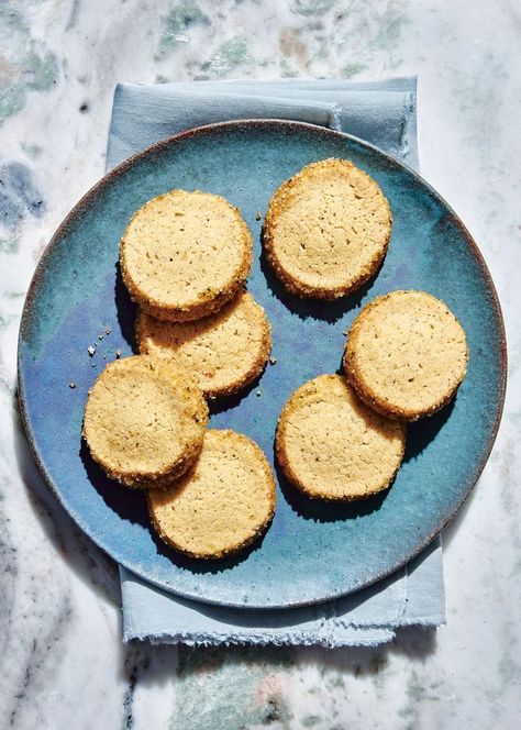 Claire Saffitz's Recipe for Brown Butter and Sage Sablé Cookies Claire Saffitz Recipes, Sage Cookies, Sable Recipe, Claire Saffitz, Sable Cookies, Brown Butter Sage, Xmas Baking, Frozen Cookie Dough, Elf Magic