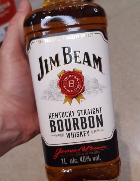 Jim Beam Whiskeys Kentucky Straight Bourbon Whiskey, Vanilla Caramel, Jim Beam, A Safe Place, Bourbon Whiskey, New Food, Food Delivery, Safe Place, Whiskey Bottle