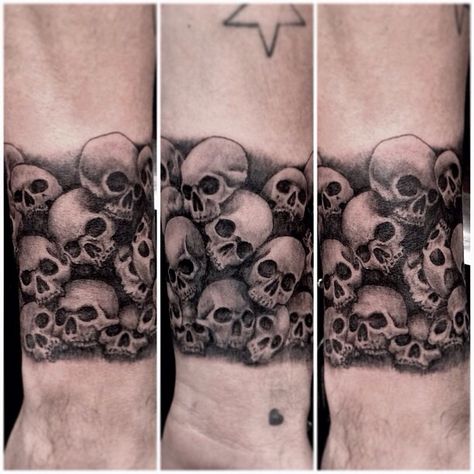 Skulls #drwoo #doctorwoo Tiny Skulls Tattoo, Skulls Stacked Tattoo, Pile Of Bones Tattoo, Skull Band Tattoo, 3 Skulls Tattoo, Pile Of Skulls Tattoo, Small Skull Tattoos For Men, Small Skull Tattoo, Tattoo Fairy