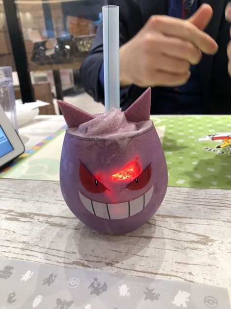 Pokemon Cafe Tokyo, Anime Themed Food, Pokémon Cafe, Pokemon Food, Anime Cafe, The Best Sugar Cookies, Poke Recipe, Themed Cafes, Pokemon Theme