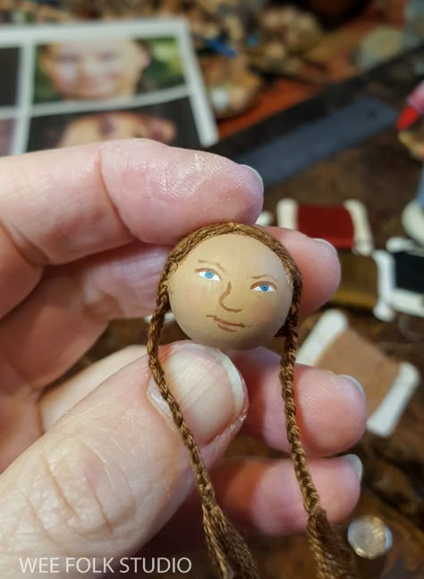 Sally Mavor, Felted People, Folk Studio, Diy Doll Pattern, Kawaii Sewing, Clothes Pin Ornaments, Wee Folk Studio, Salley Mavor, Clothes Pin Dolls