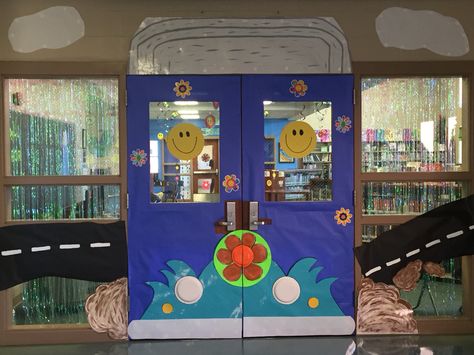 Scholastic Groovy book fair Groovy Hallway Decor, 70s Themed Classroom Door, 70s Theme Bulletin Board, Peace Love Books Book Fair, Groovy Book Fair, Retro Groovy Classroom Door, Scholastic Book Fair Bulletin Board, Zimmer Design, Groovy Classroom Decor